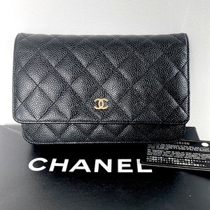 Chanel Wallet on Chain (WOC) in excellent condition!